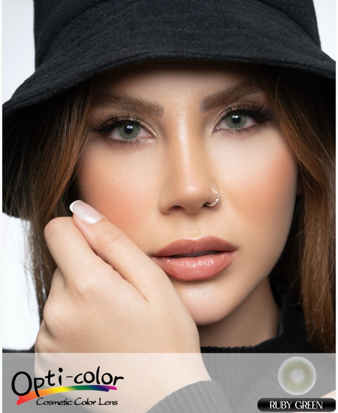 لنز تماسی طبی رنگی برند اپتی کالر